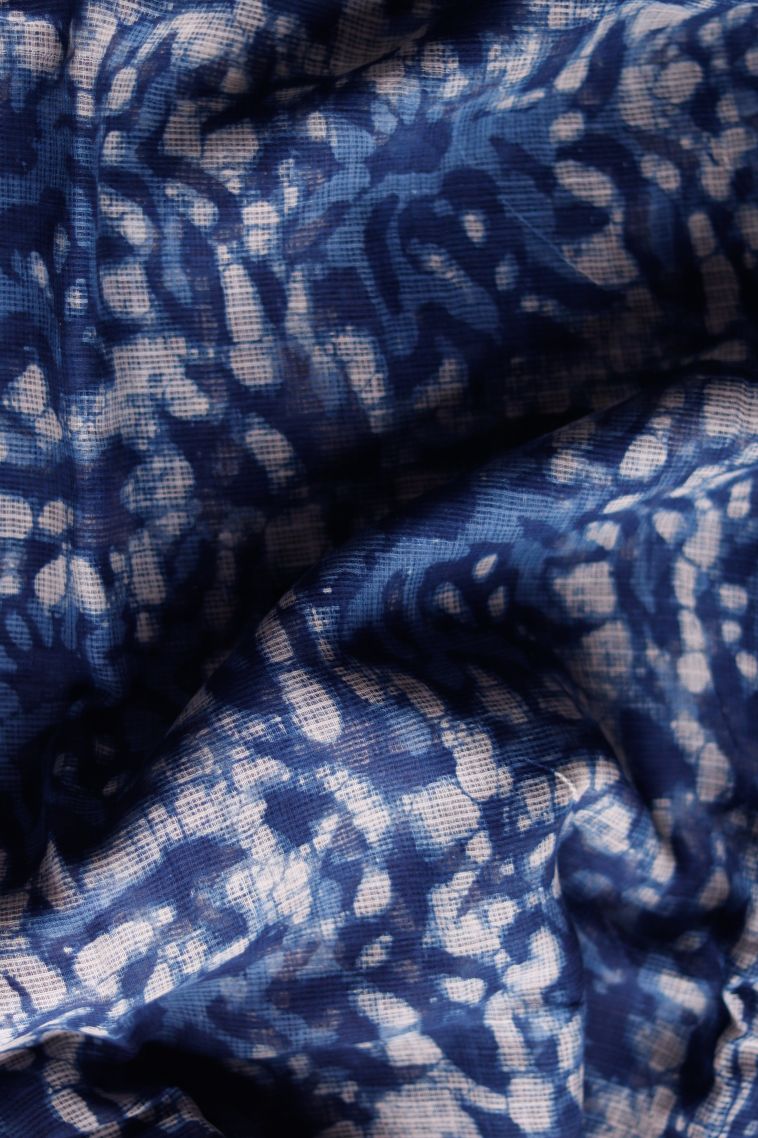 Designer Lightweight Saree with Printed Work view 4