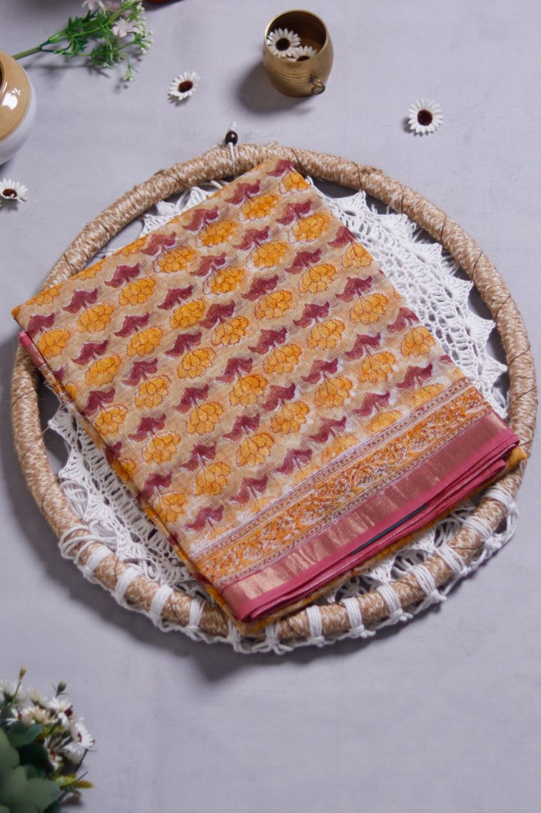 Traditional Lightweight Saree with Gold Zari and Classic Abstract Motif Finish view 1
