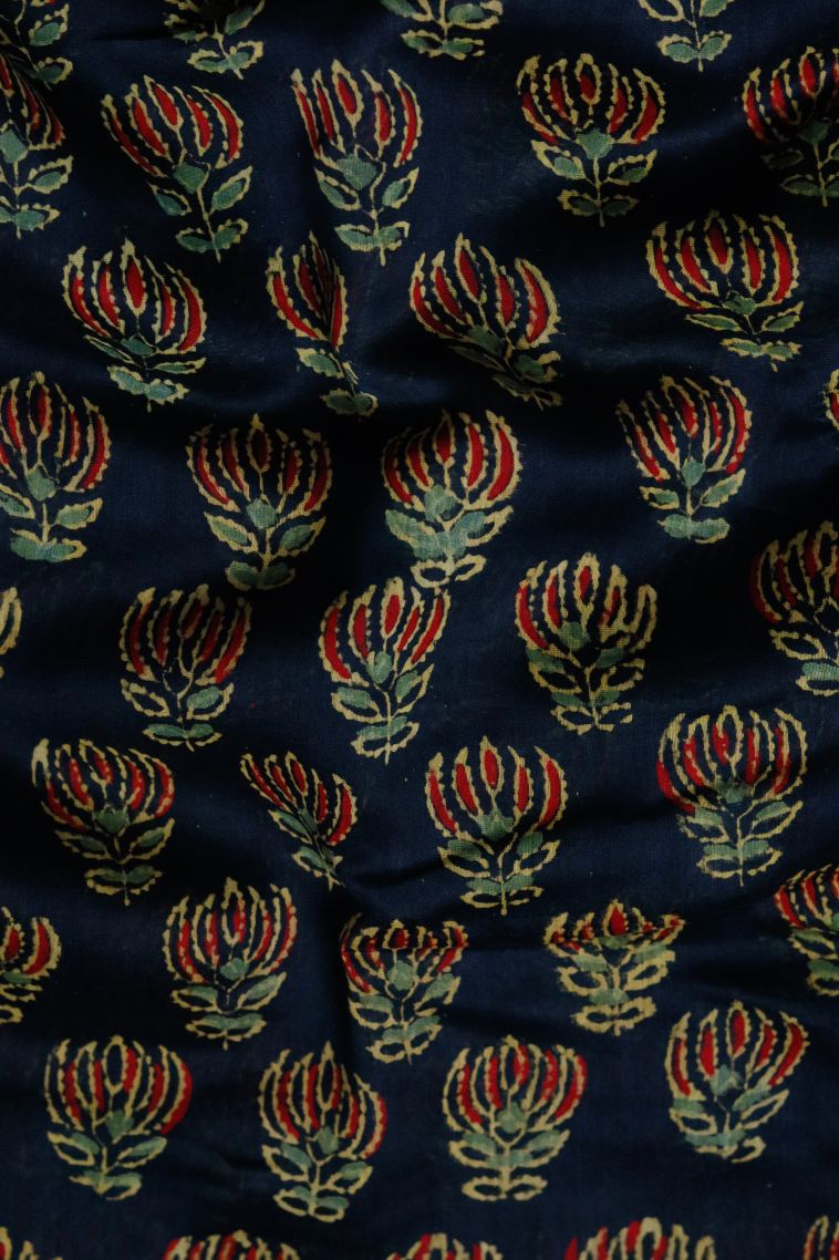 Designer Lightweight Saree in Navy Blue with Elegant Geometric Border view 4