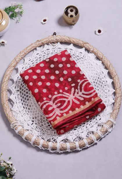 Festive Collection Lightweight Saree with Rich Dotted Pattern and Gold Highlights