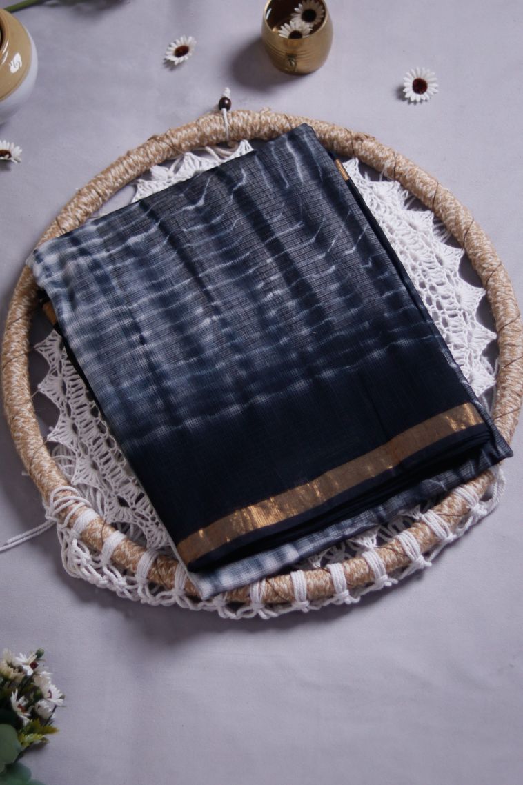 Classic Lightweight Black N White Saree view 1