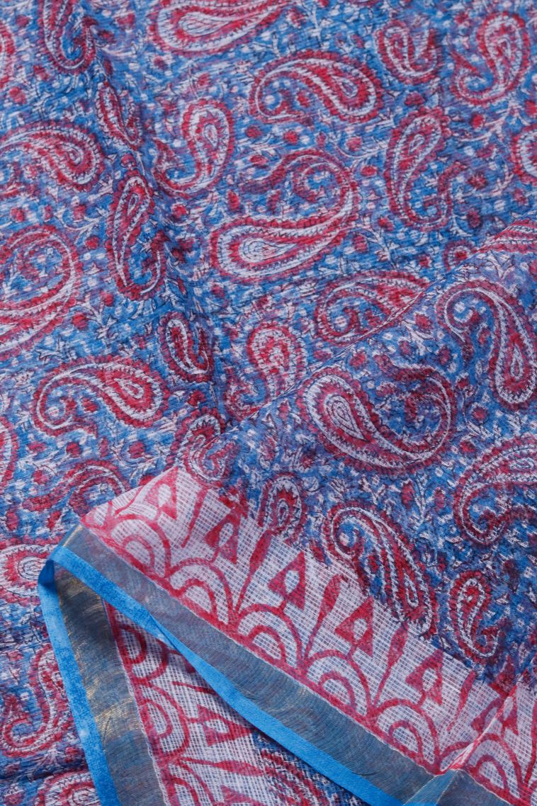 Elegant Blue Lightweight Saree with Paisley Detailing view 4