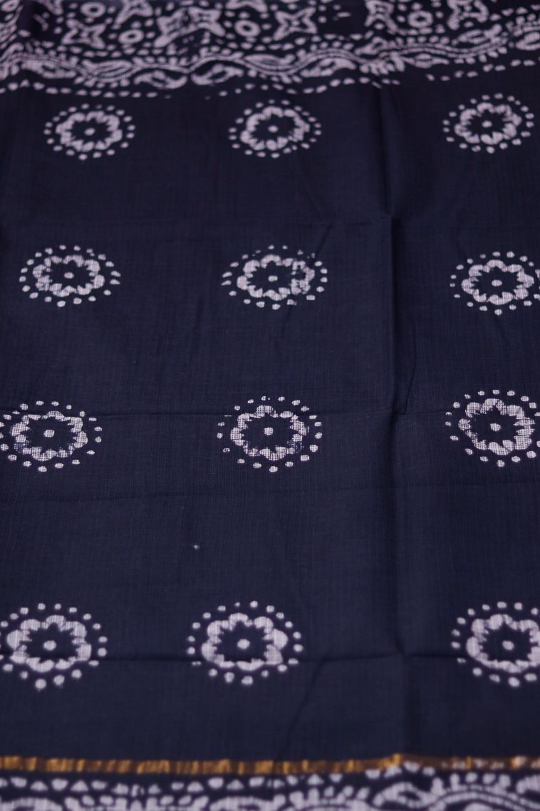 Elegant Black Lightweight Saree with Subtle Abstract Motif Detailing view 2