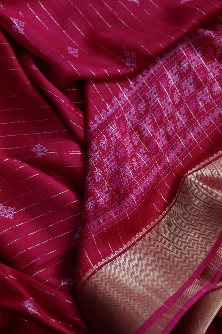 Classic Dola Silk Saree in Rani Pink view 3