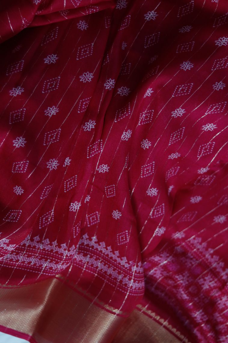 Classic Dola Silk Saree in Rani Pink view 4