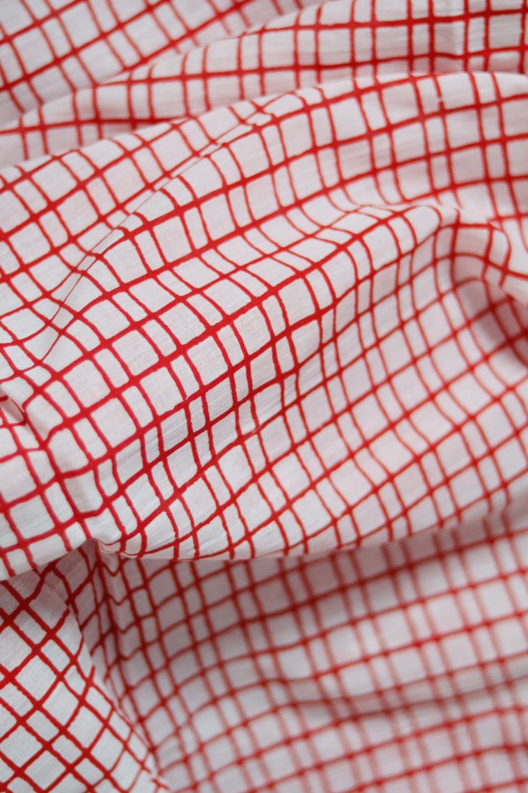 Daily Wear Bright Red Lightweight Saree with Elegant Stripes Finish view 3