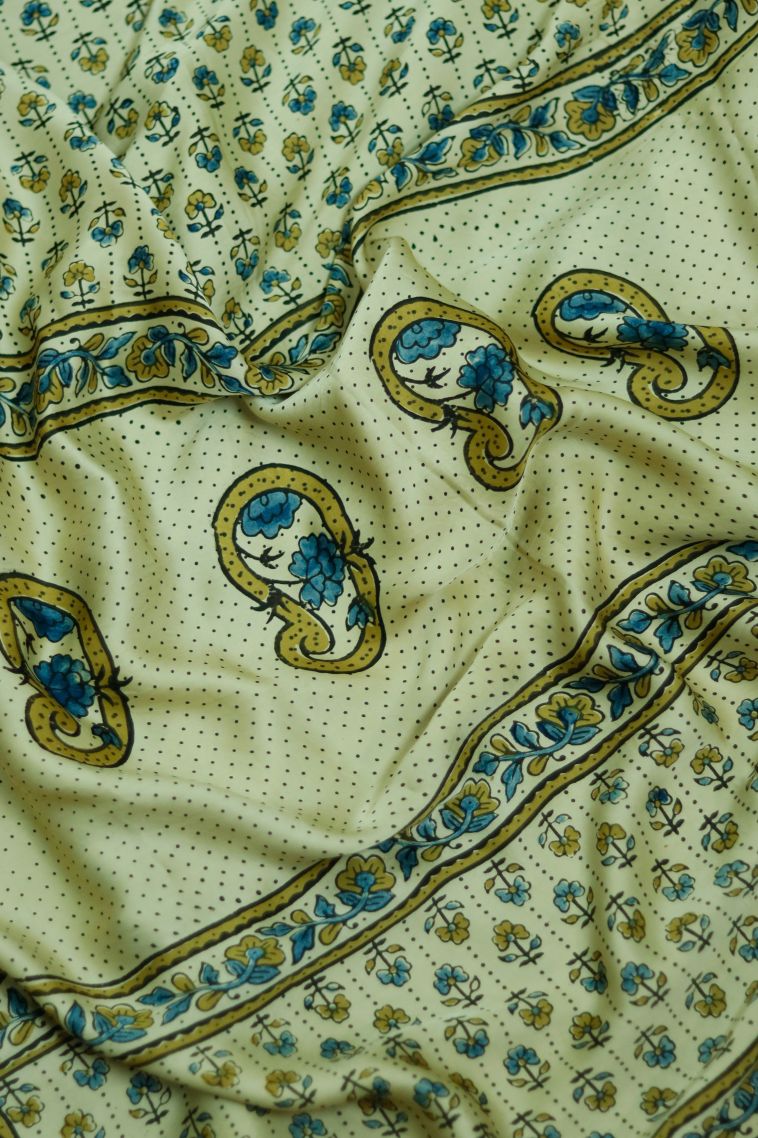 Soft & Flowing Saree in Pastel Yellow Shade view 4