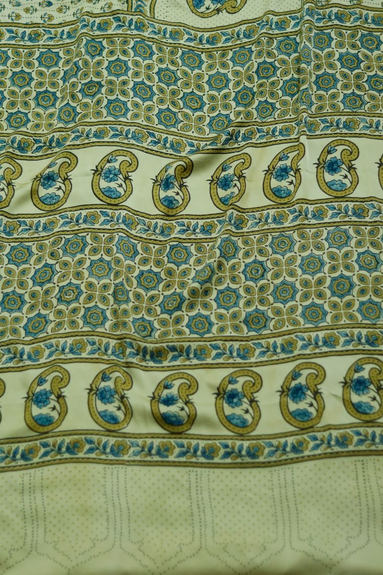 Soft & Flowing Saree in Pastel Yellow Shade view 2