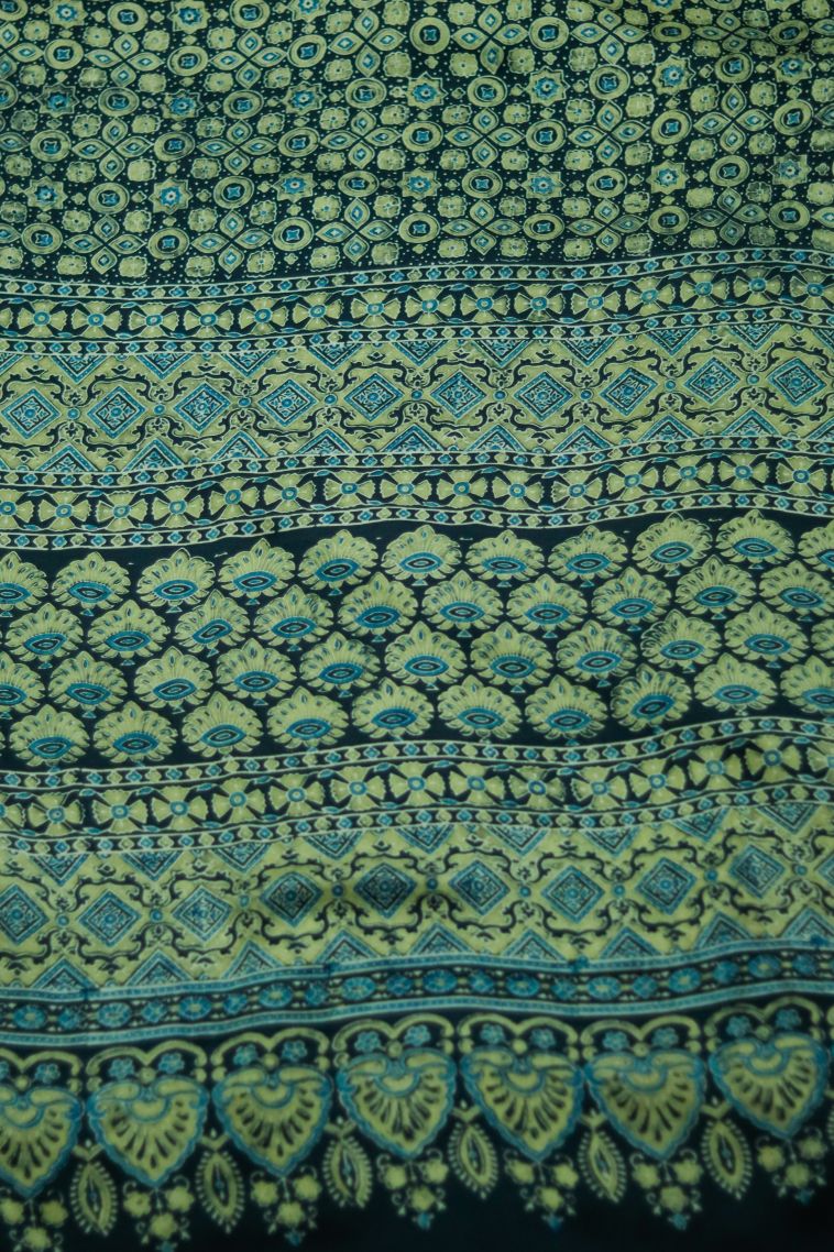 Classic Soft & Flowing Saree Featuring Rich Floral Work view 2