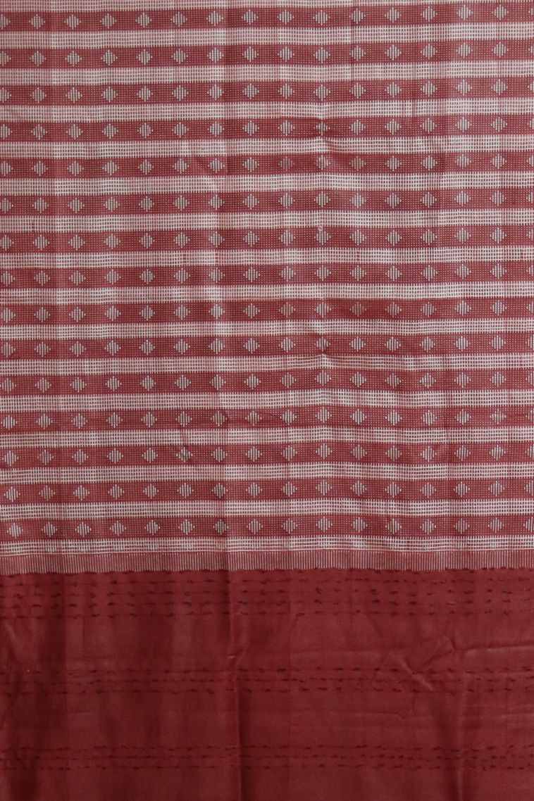 Elegant Maroon-red Stiff & Rich Finish Saree with Subtle Checkered Detailing view 2