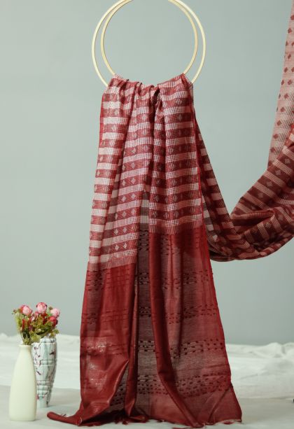 Elegant Maroon-red Stiff & Rich Finish Saree with Subtle Checkered Detailing