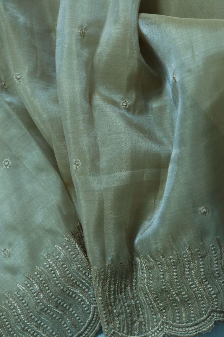 Designer Soft & Flowing Saree with Embroidery Work view 3