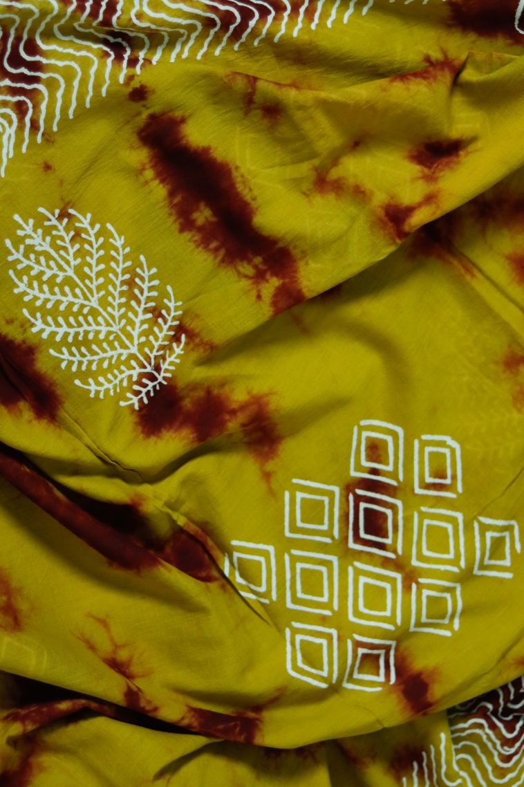 Modern Lightweight Saree in Mustard Yellow with Designer Stripes Border view 4