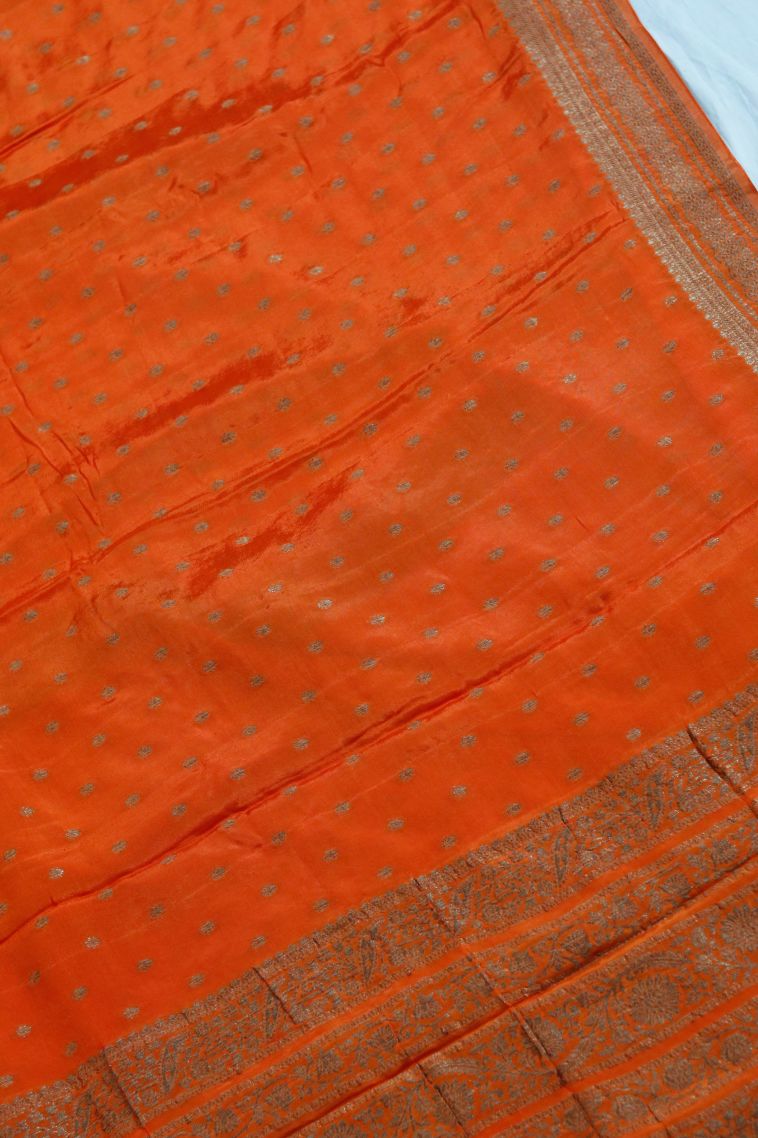 Festive Wear Silk-cotton Banarasi Saree with Elegant Abstract Motif Finish view 2