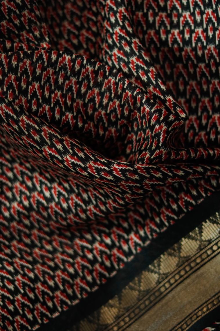Elegant Wear Red and Black Dola Silk Saree - Comfortable and Stylish view 4