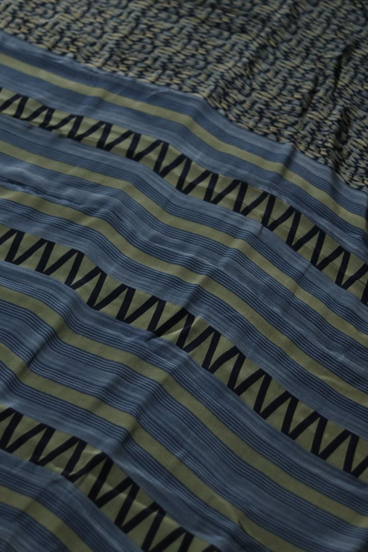 Daily Wear Modal Silk Saree with Elegant Abstract Finish view 2