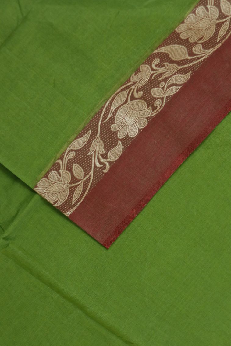 Bengal Pure Cotton Saree in Moss Green Shade view 3