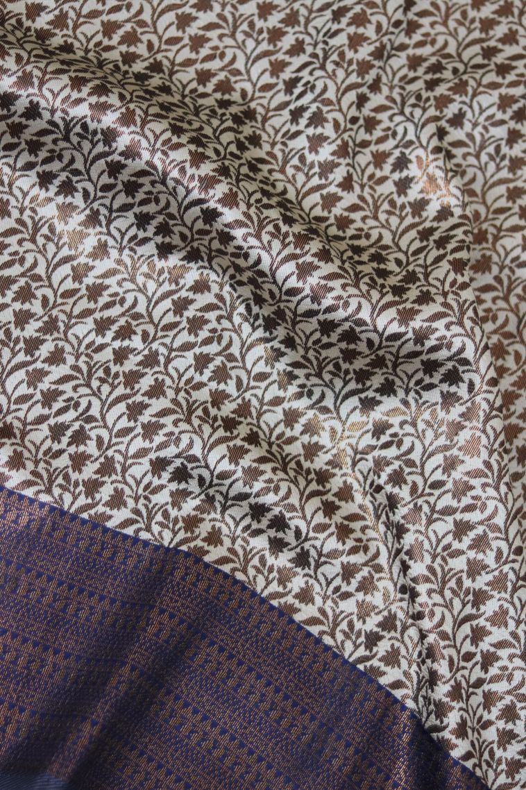 Elegant Semi-silk Saree with Jacquard Border - Perfect for Festive view 4
