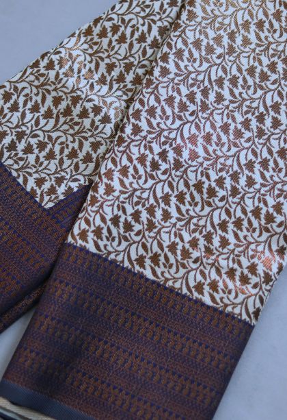 Elegant Semi-silk Saree with Jacquard Border - Perfect for Festive