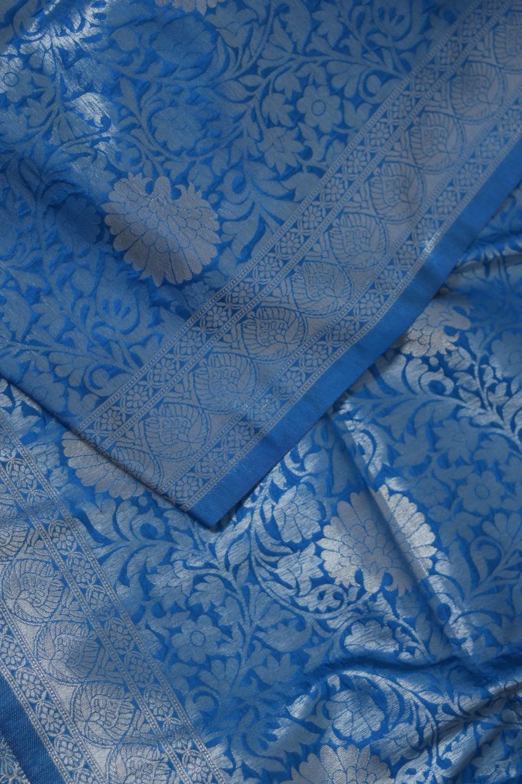 Elegant Peacock Blue Semi-silk Saree with Floral Detailing view 4