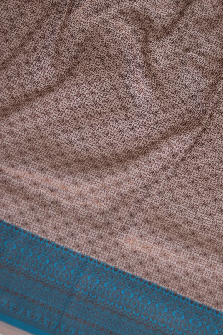 Festive Wear Semi-silk Saree with Elegant Jacquard Finish in Copper on Blue Shade view 4