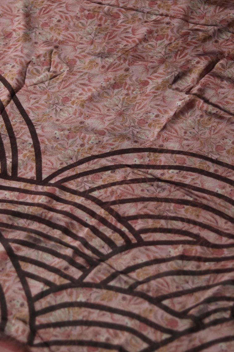 Classic Modal Silk Saree Featuring Abstract Floral Pattern view 2