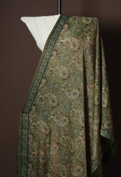 Festive Wear Modal Silk Saree with Elegant Floral Motifs Finish