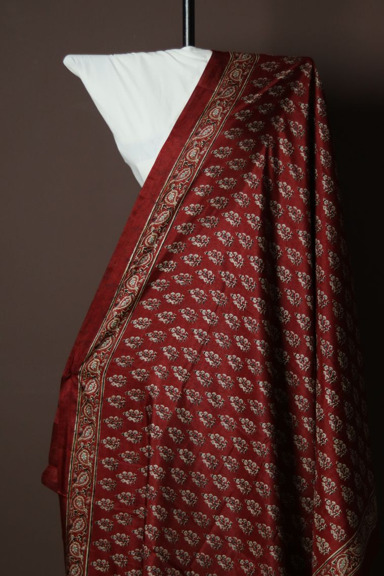 Festive Collection Modal Silk Saree with Subtle Floral Motifs view 1