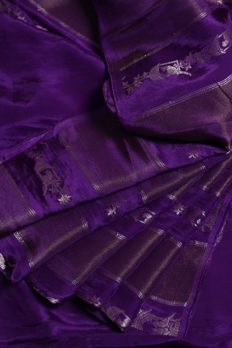 Traditional Banarasi Saree with Classic Stripes Motif Finish view 1