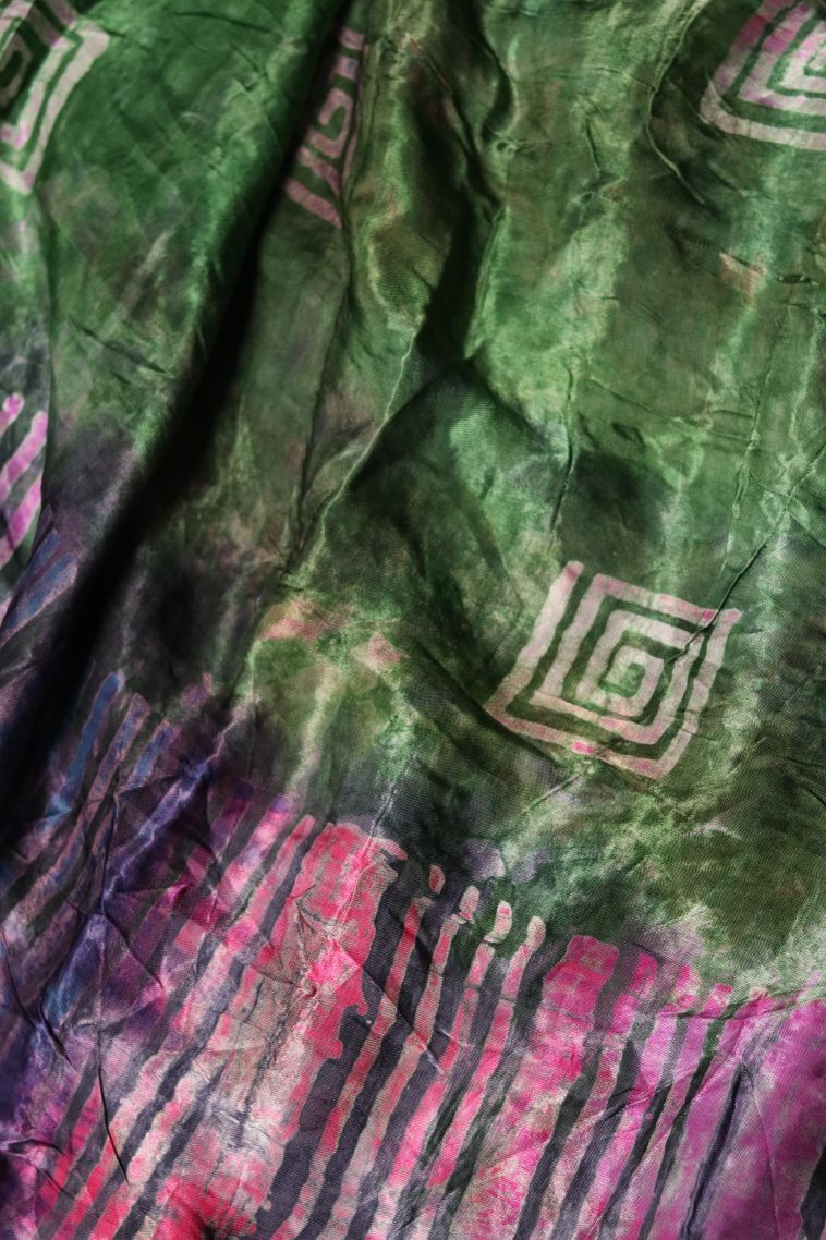 Trending Modal Silk Saree with Abstract Motif Finish view 4