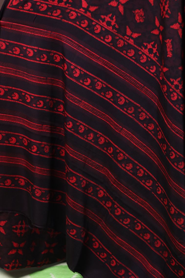 Graceful Black Modal Silk Saree view 2