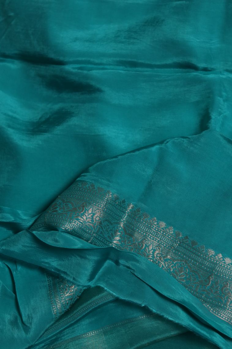 Designer Banarasi Saree in Peacock Blue with Elegant Abstract Motif Border view 3
