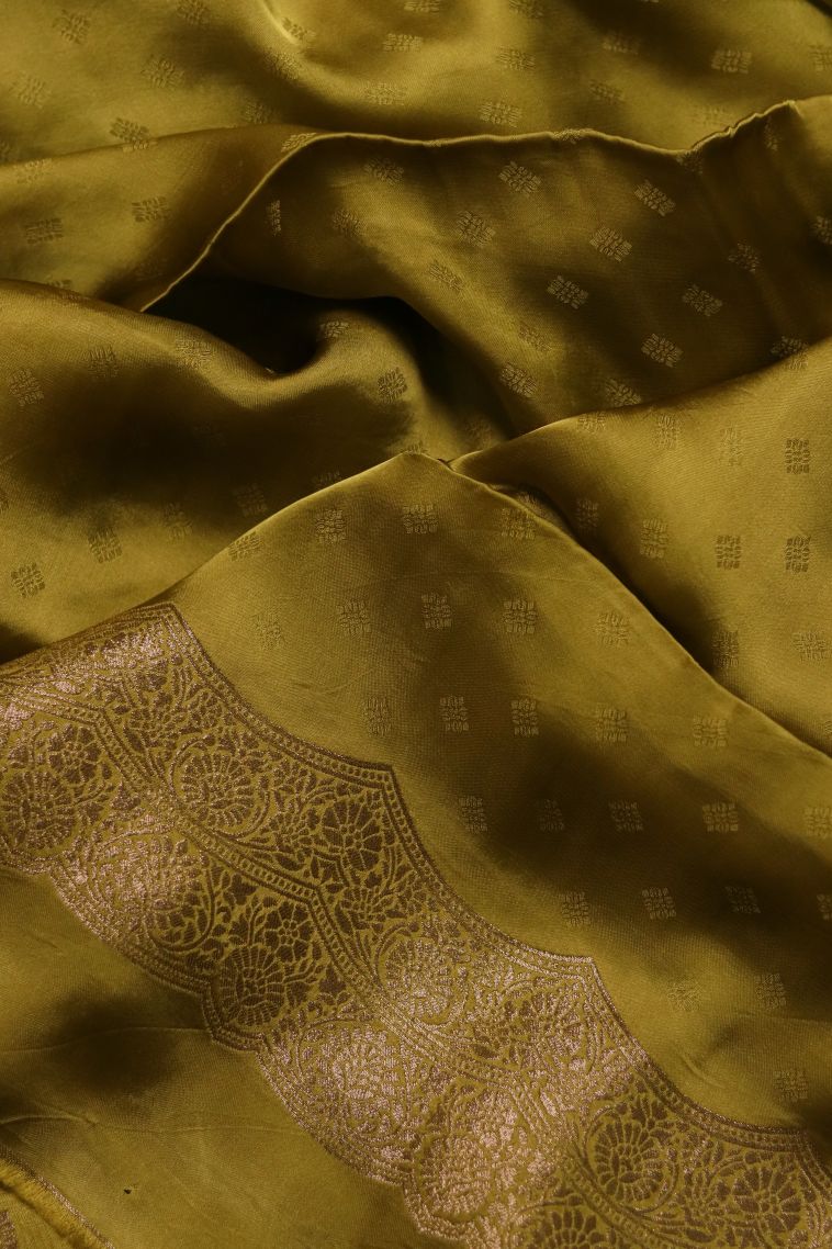 Traditional Buti Banarasi Saree - Ideal for Festive view 2