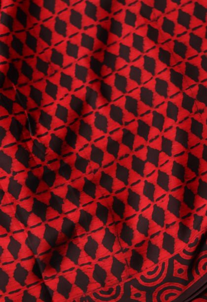 Modal Silk Saree with Classic Abstract Motif Finish