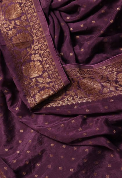 Festive Collection Banarasi Saree with Subtle Buti Motifs