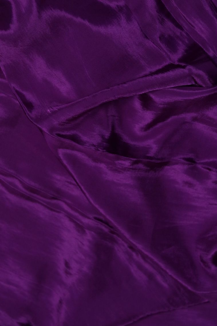 Traditional Banarasi Saree with Classic Stripes Motif Finish view 3