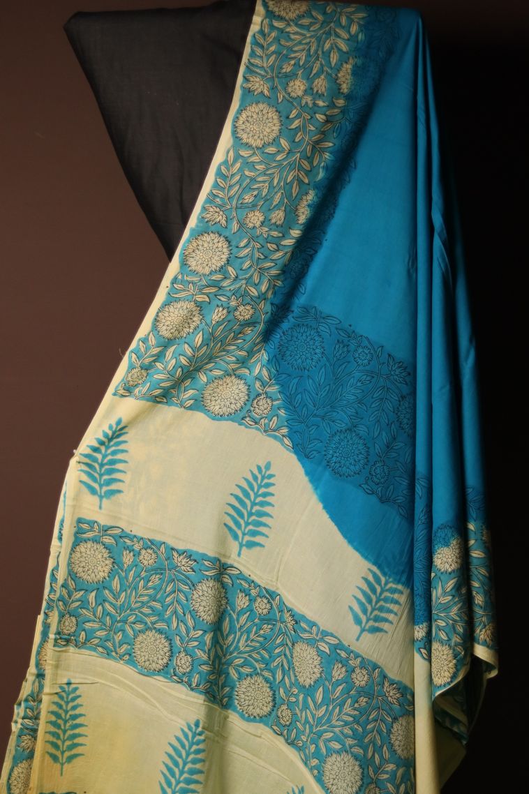 Mul Cotton Saree with Floral Borders and Solid Work - Timeless Style view 1