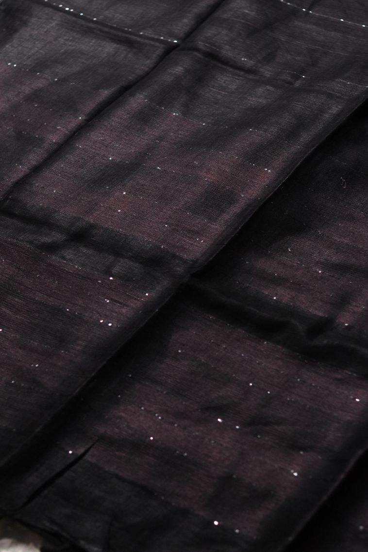Festive Collection Linen Saree with Subtle Stripes Motifs view 2
