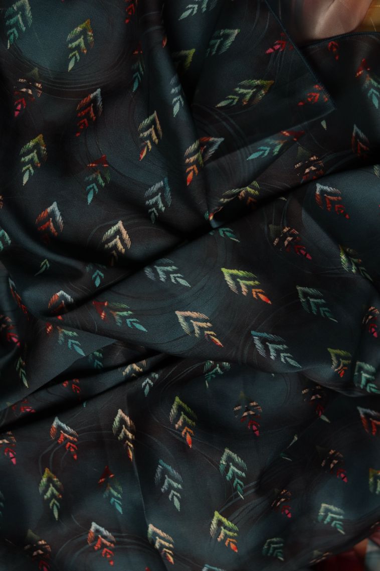 Party Wear Organza Saree in Multi-colour view 3